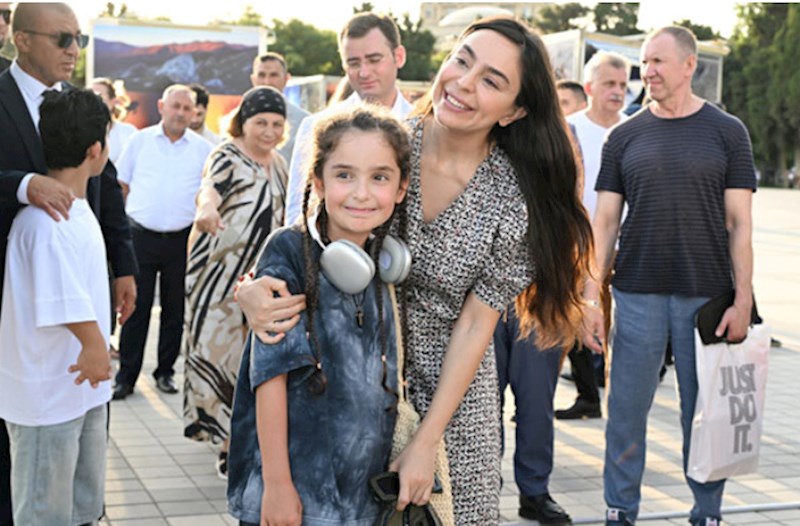 Leyla Əliyeva “Milli Parklar — Azərbaycanın 12 Möcüzəsi” fotosərgisinin açılışında (FOTOLAR)