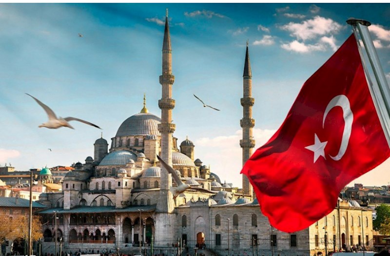 Qazi jurnalistlər Türkiyəyə gedir 
