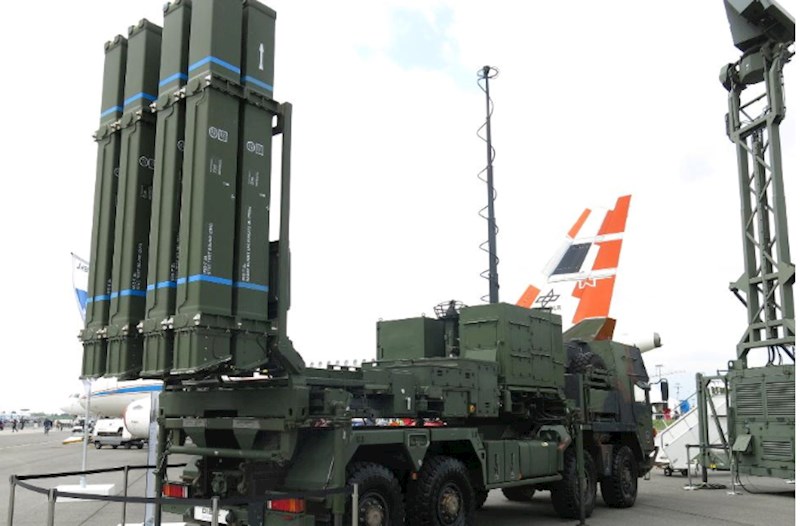 Almaniya Ukrayna üçün 300 milyon avro xərcləyəcək