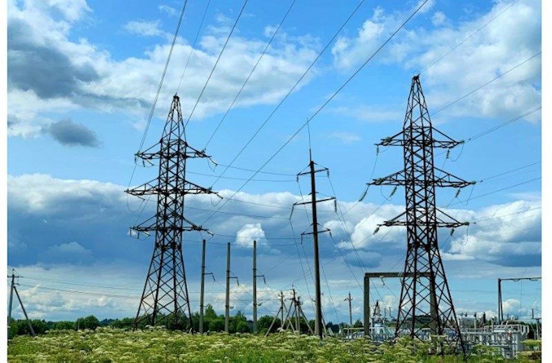 Azərbaycanda elektrik enerjisi ilə əlaqədar sabit aylıq tarif tətbiq ediləcək 
