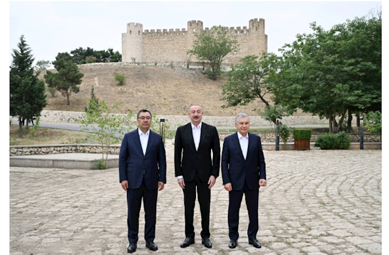 Prezidentlər Şahbulaq qalasında — FOTOLAR
