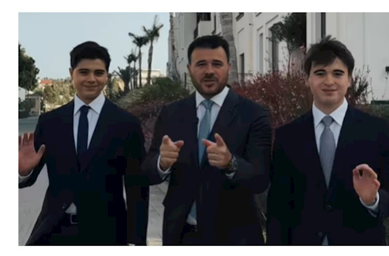 Emin oğulları ilə birlikdə Leyla Əliyevanı təbrik etdi — VİDEO 