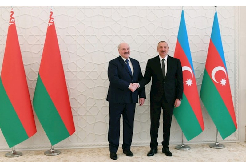 İlham Əliyev Aleksandr Lukaşenkonu təbrik etdi 