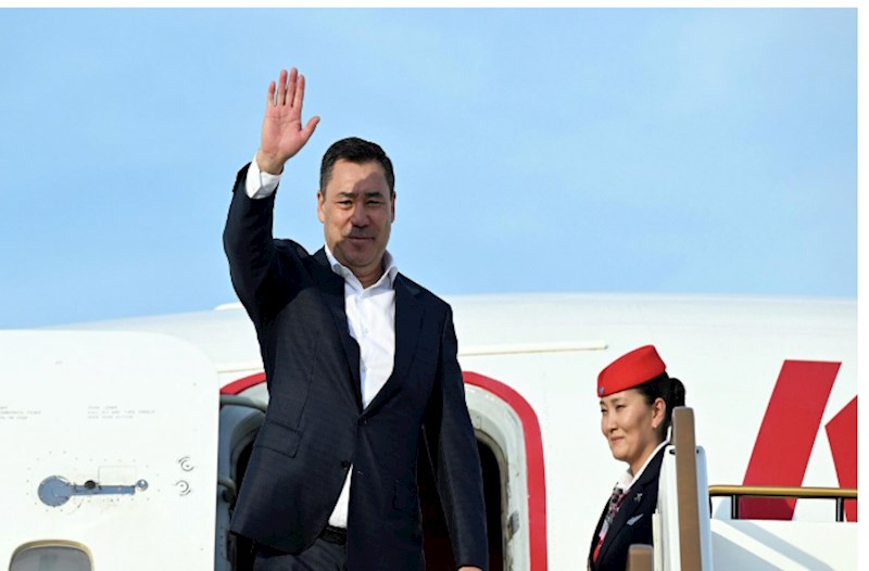Qırğızıstan Prezidenti Azərbaycana səfərə yola düşüb 