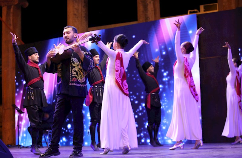 39-cu Caraş Beynəlxalq Mədəniyyət və İncəsənət Festivalında Azərbaycan da təmsil olunur — FOTOLAR
