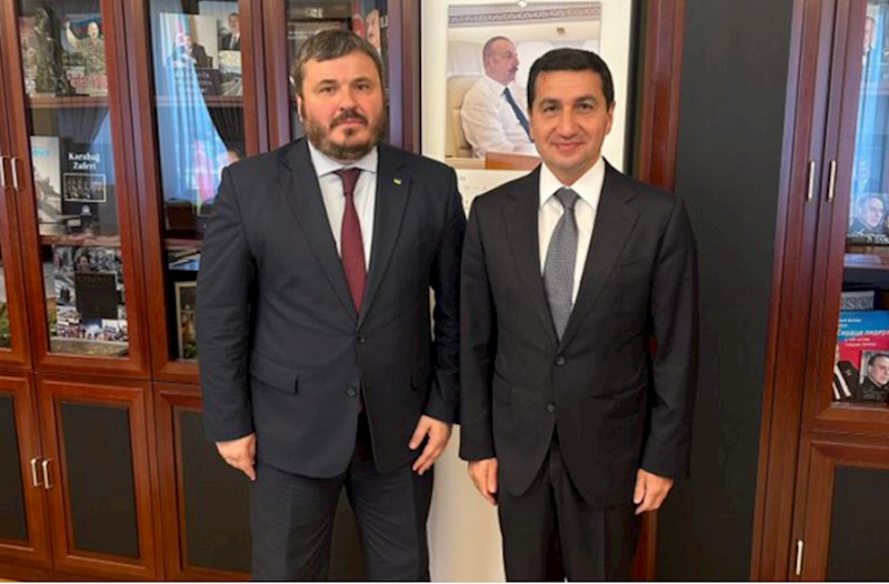 Hikmət Hacıyev Ukrayna səfiri ilə strateji tərəfdaşlığı müzakirə edib 
