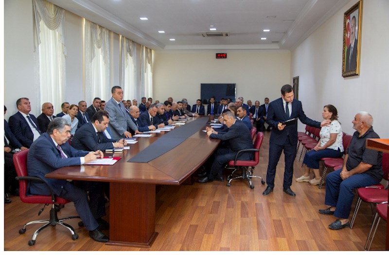 Salyanda əhali ilə görüş: İcra Başçısı sakinləri dinlədi — FOTOLAR