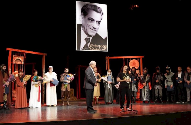 Şəki Dövlət Dram Teatrında “Dar ağacı” tamaşasının ictimai baxışı keçirilib — FOTOLAR
