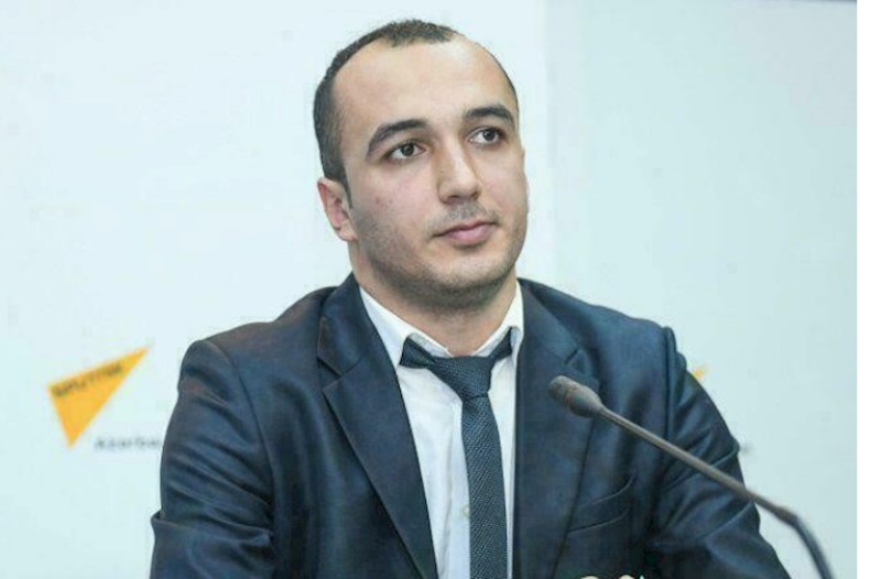 Politoloq: "Rusiya Ermənistandakı hərbi bazasını gücləndirir" 