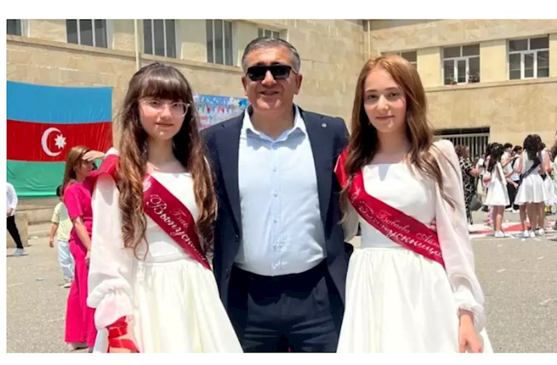 İki qızı da Universitetə qəbul olundu — FOTO