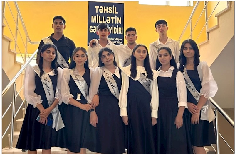 Zərdabın İsaqbağı kənd məktəbinin bütün məzunları tələbə oldular
