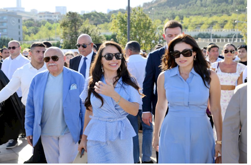 “At gücü” - klassik avtomobillərin yürüşü və çövkən oyunu keçirilib — FOTOLAR