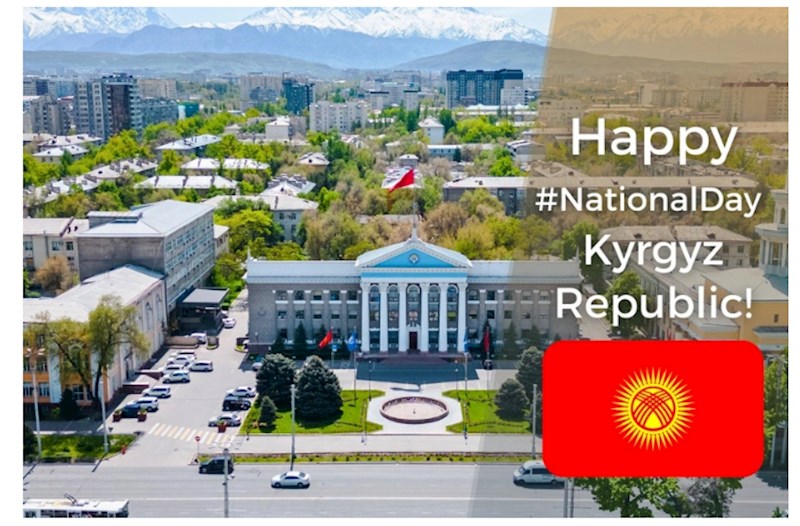 XİN Qırğız Respublikasını təbrik etdi
