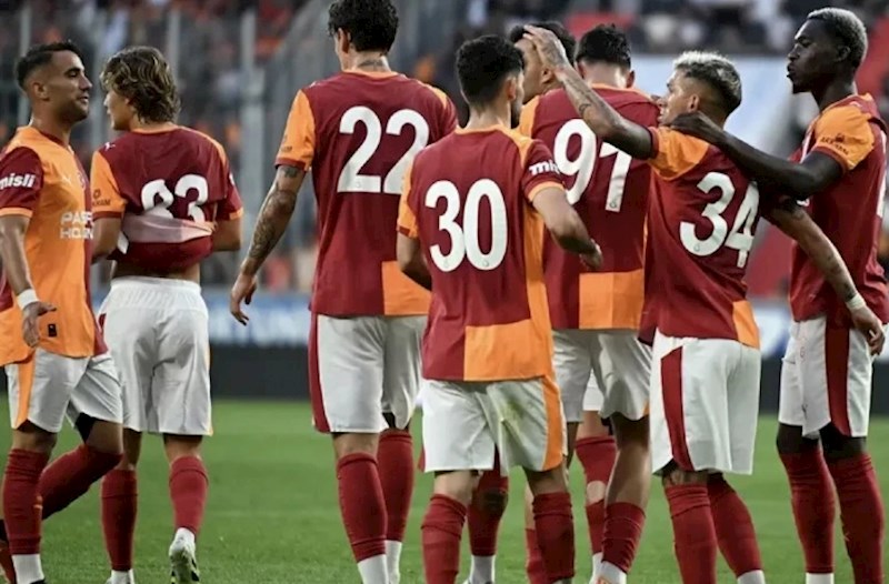 “Qalatasaray” növbəti dəfə qələbə qazanıb