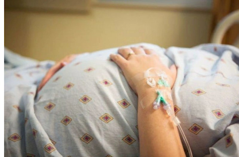 Ağcabədidə ananın doğuş zamanı ölümünün TƏFƏRRÜATI — Körpənin son vəziyyəti AÇIQLANDI 
