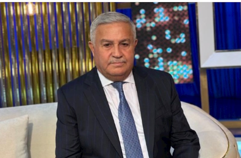 Buna görə ad günü keçirtmir