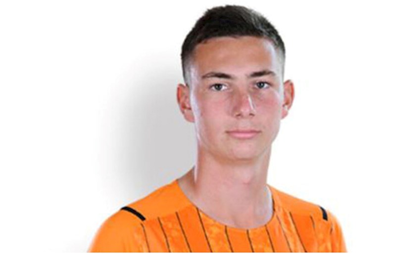Ukraynadan qaçan futbolçu Rusiya klubuna keçdi 