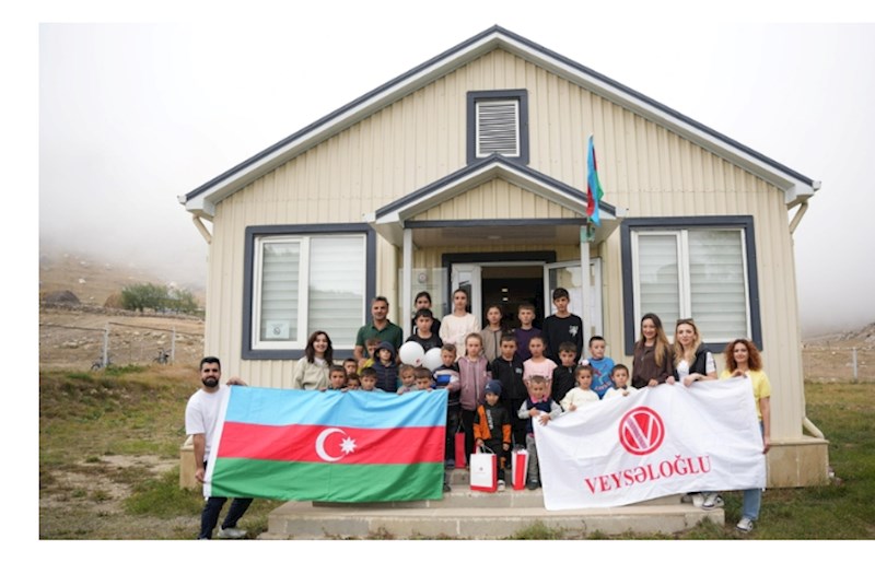 “Veysəloğlu-Distribusiya” ucqar kəndlərdə məktəblilərə dəstəyini davam etdirir — “Xoşbəxtlik Çantası” layihəsinin növbəti mərhələsi baş tutdu (FOTOLAR) 