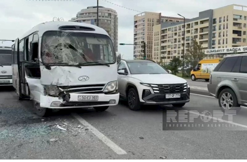 Sumqayıtda avtobuslar toqquşdu: Xəsarət alanlar var — FOTOLAR 