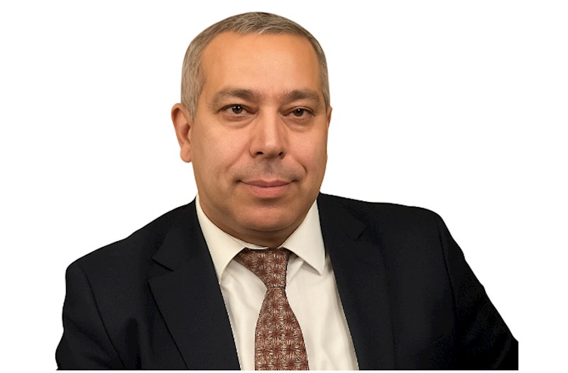 Vəkilliklə bağlı qanun dəyişdirilir, Əli Hüseynlidən bir ricam var 