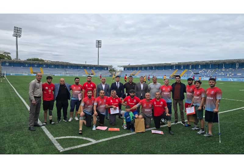 İctimai Birliyin üzvləri Amputant Futbol Komandası ilə görüşüb — FOTOLAR