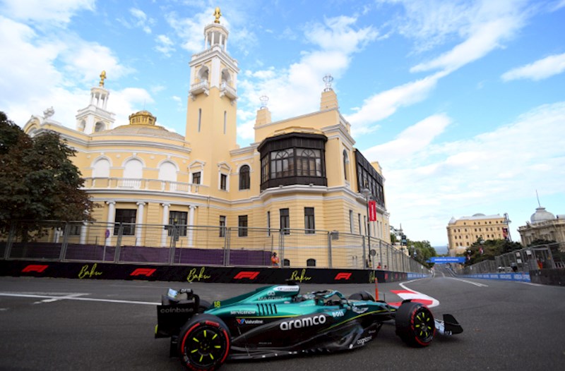"Formula 2": ABŞ pilotu Bakıda qalib oldu