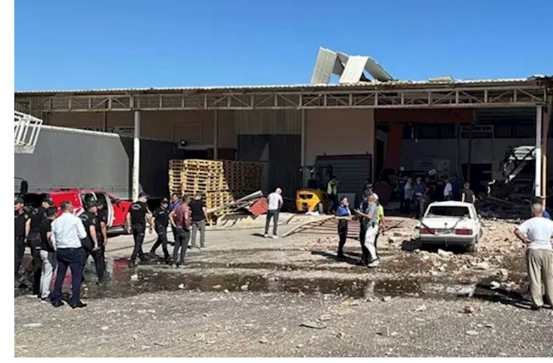 Antalyada bazarda partlayış olub, yaralılar var