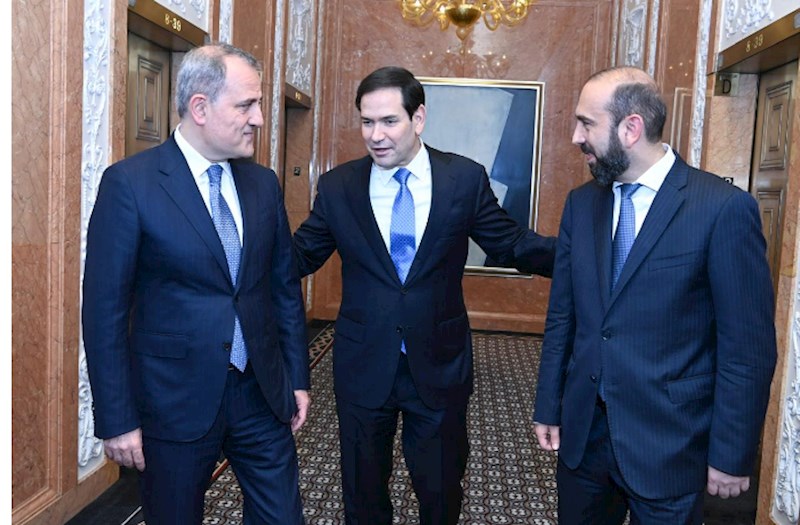 Ceyhun Bayramov Mirzoyanla Trans-Atlantik şam yeməyində  — FOTOLAR 