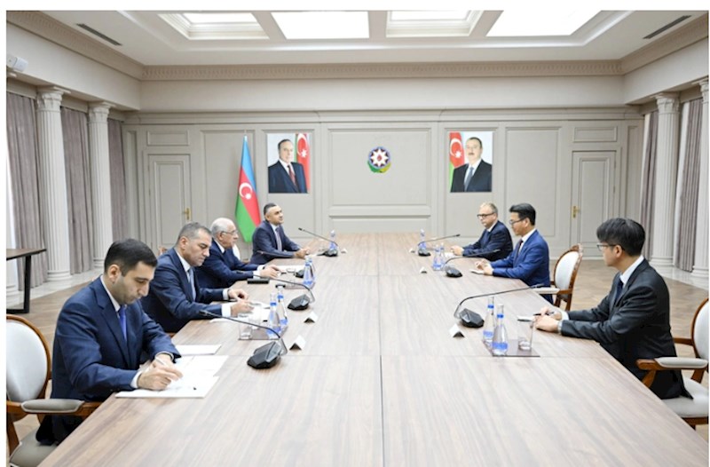 Əli Əsədov Beynəlxalq Konkisürmə Birliyinin prezidenti ilə görüşüb