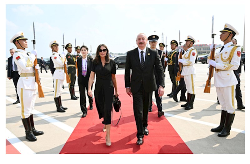 İlham Əliyevin Çinə səfəri başa çatdı 