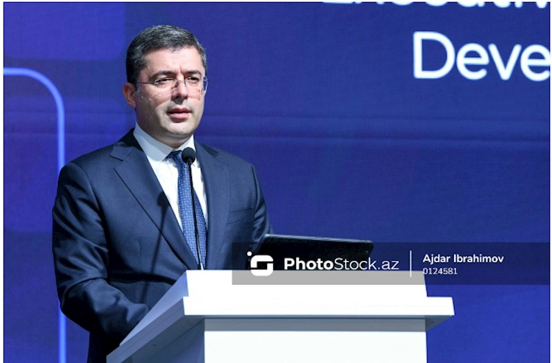 Əhməd İsmayılov: "Süni intellektin tətbiqindən irəli gələn məsələlər ətrafında ciddi düşünməliyik"
