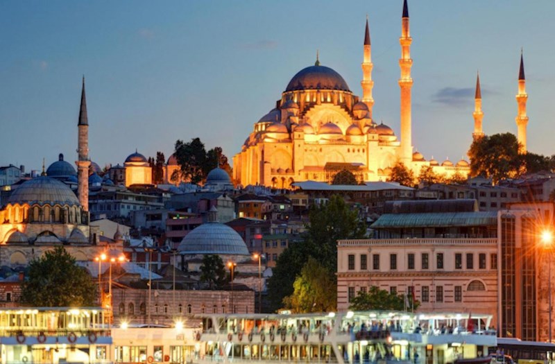 İstanbulda mitinq keçirmək qadağan edilib