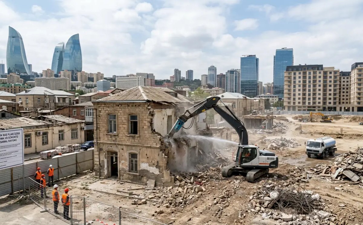 Bakının bu ərazisində 52 qəzalı bina söküləcək: Kompensasiya məbləği açıqlandı