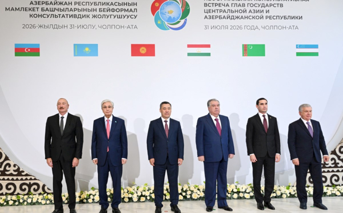Şərqlə Qərbin mərkəzində: Azərbaycan rəsmən Avrasiyanın "şah damarına" çevrildi — TƏHLİL