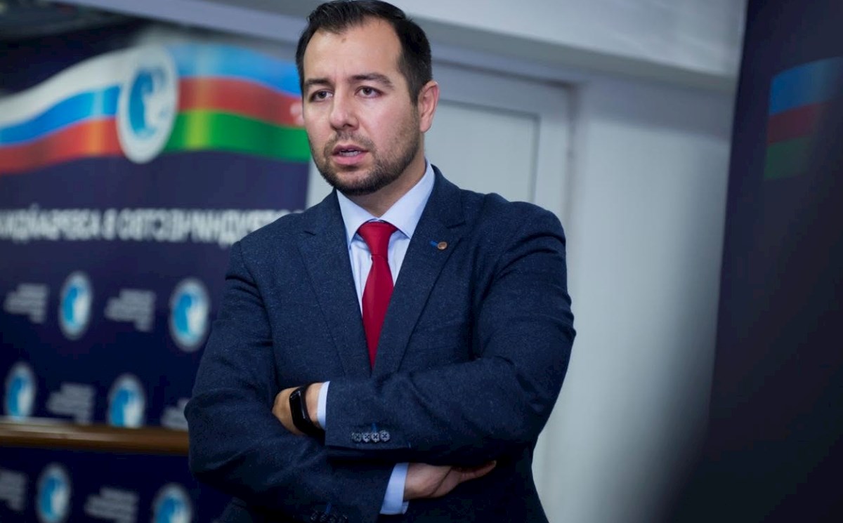 Rusiyada tanınmış azərbaycanlı jurnalistin iki kitabı işıq üzü gördü — FOTOLAR 