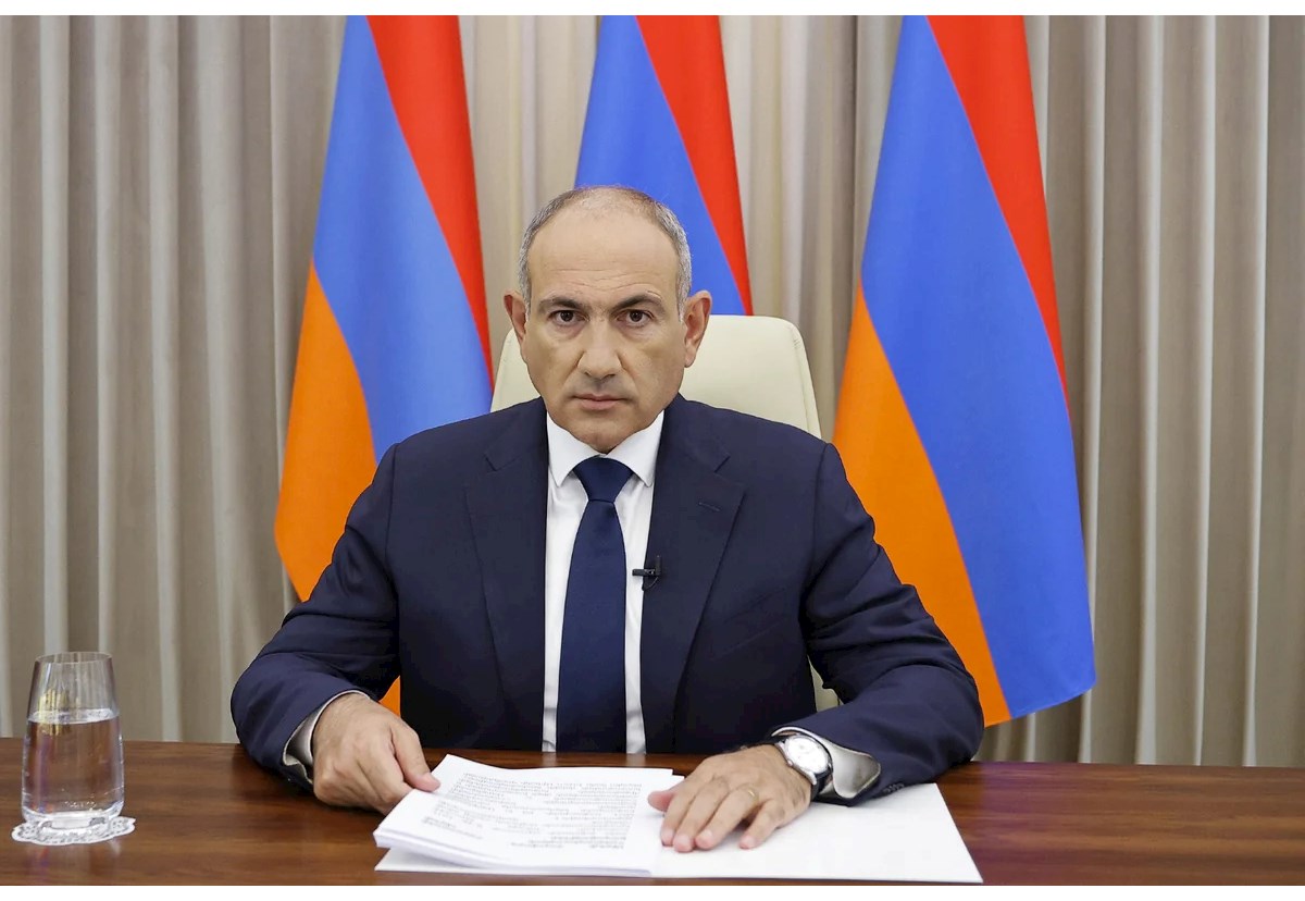 Paşinyan Cənubi Qafqazda sülhə verdiyi töhfəyə görə İlham Əliyevə minnətdarlığını bildirib