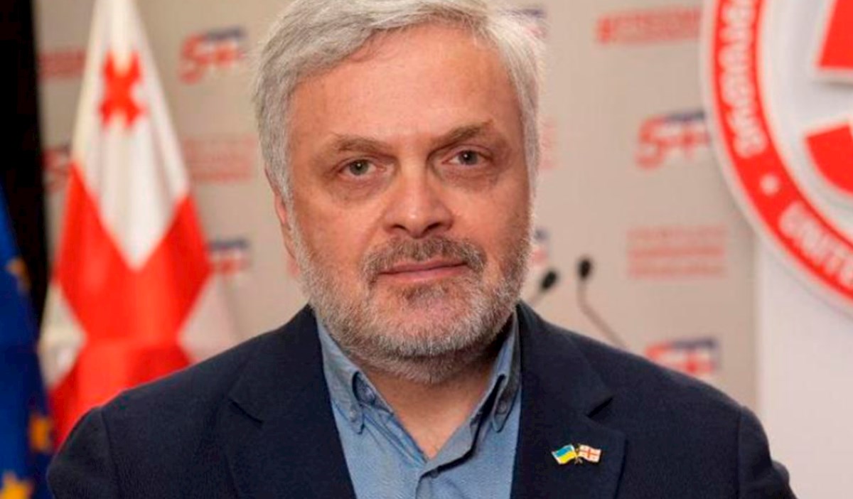 Gürcüstanın sabiq müdafiə nazirinə həbs qərarı — Dövlətə xəyanətdə ittiham olunur