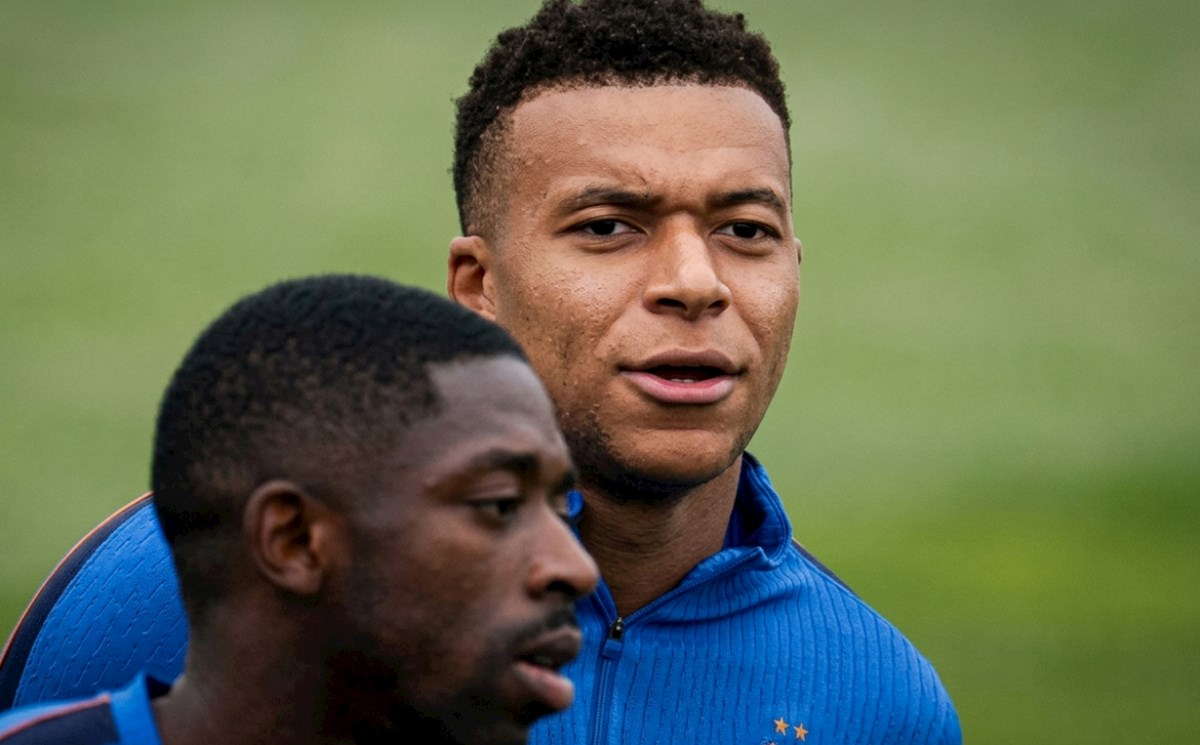 Fransa millisində parçalanma — Mbappe komandanı özünə düşmən etdi