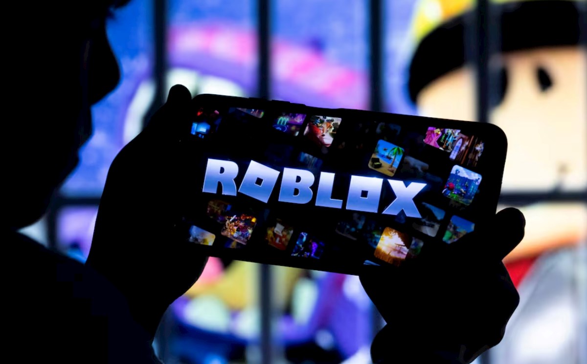 "Roblox"a görə faciə yaşandı — Psixoloq valideynlərə xəbərdarlıq etdi
