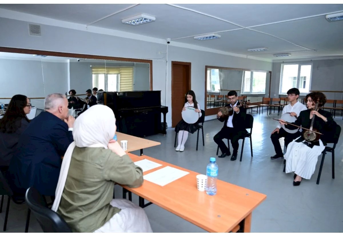 Xankəndi və Füzulidəki incəsənət məktəbləri Mədəniyyət Nazirliyinin tabeliyinə verildi
