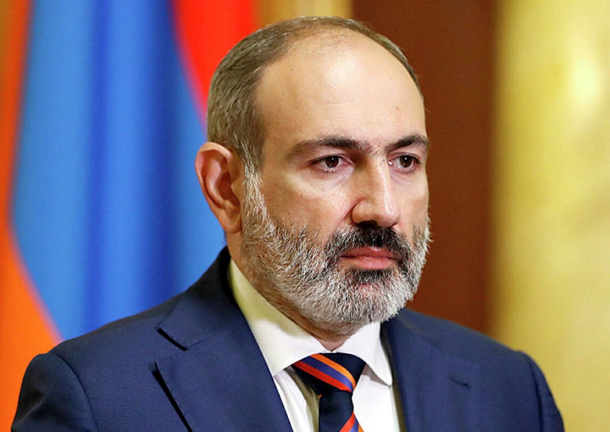 Paşinyan rus dili kursuna gedir