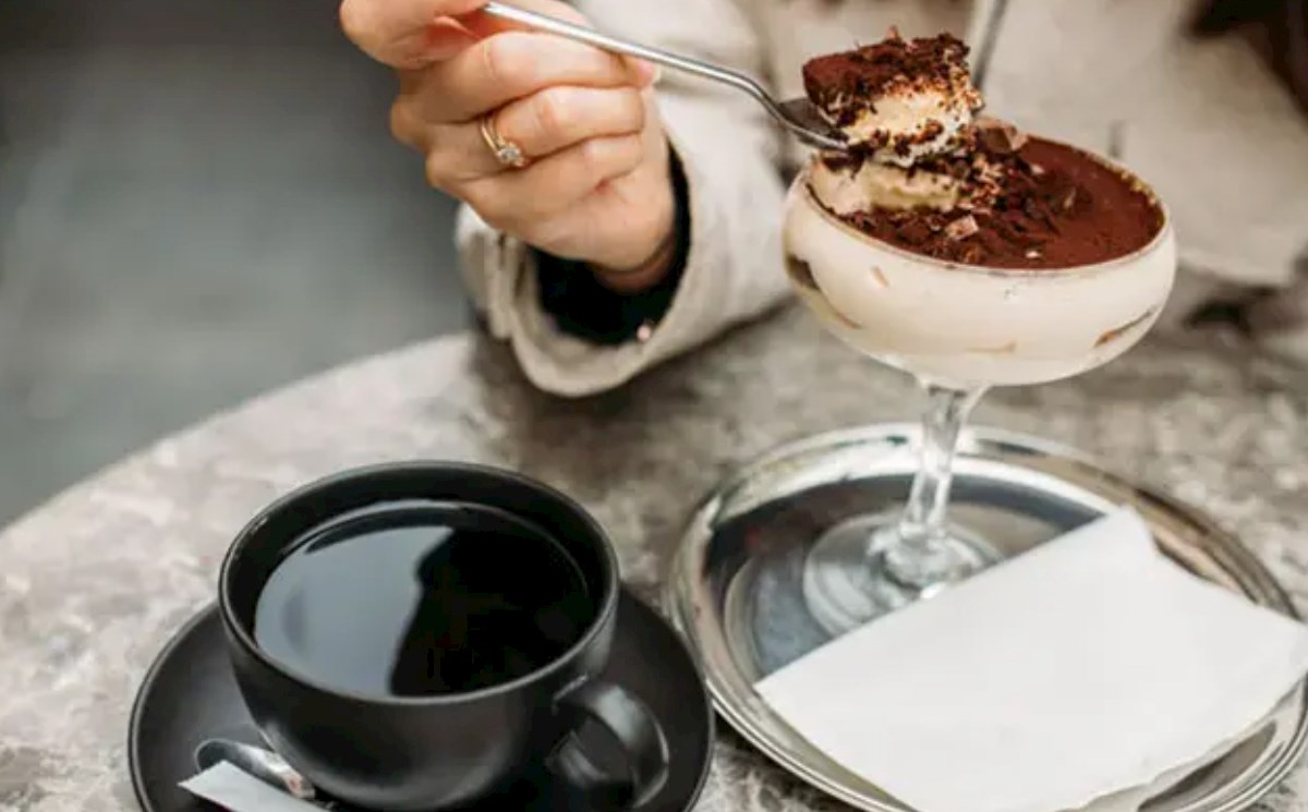Tiramisu dadında atom şirniyyatı — 10 dəqiqəyə hazır