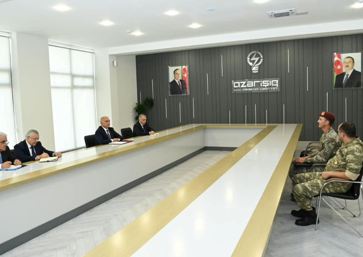 Vüqar Əhmədov Ağdamda vətəndaşları qəbul etdi   FOTO   