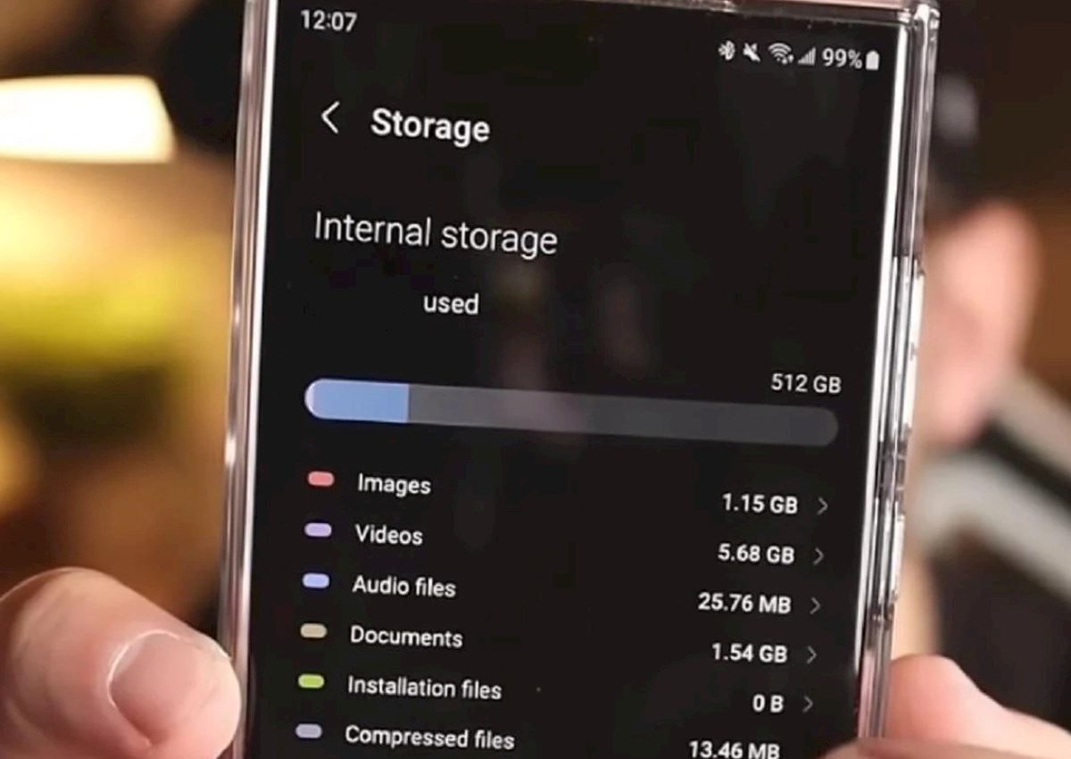 Telefonda 15 GB yaddaş boş yerə tutula bilər: Harada axtarmaq lazımdır? 