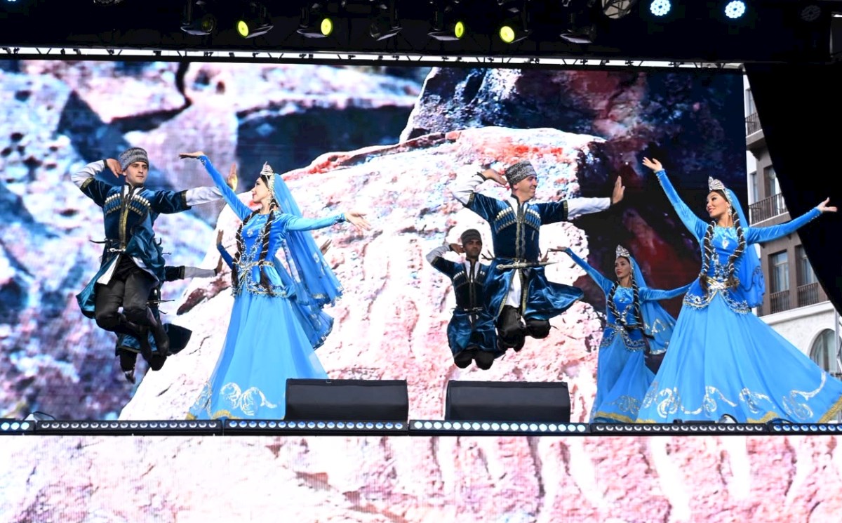 Xankəndidə möhtəşəm bayram konserti keçirildi — FOTOLAR 