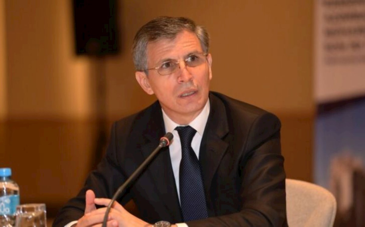 Bakıda tıxacın yaranmasına kənddən gələn insanlar səbəb olurlar — Zahid Oruc