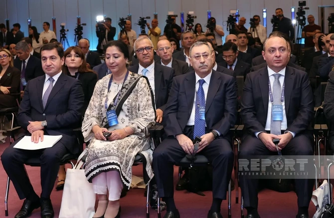 Bakıda AQEM Media Forumunun açılış mərasimi keçirilib - FOTOLAR (YENİLƏNİB) Bakıda AQEM Media Forumunun açılış mərasimi keçirilib - FOTOLAR (YENİLƏNİB)