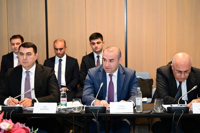 Azərbaycan və Xorvatiya arasında iqtisadi əməkdaşlığın təşviqi üzrə Birgə Komissiyanın 4-cü iclası keçirilib - FOTOLAR