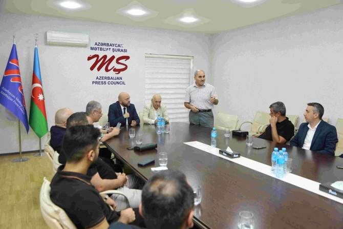Süni intellekt dövründə media monitorinqi və analitika: Mediatrends imkanları — FOTOLAR