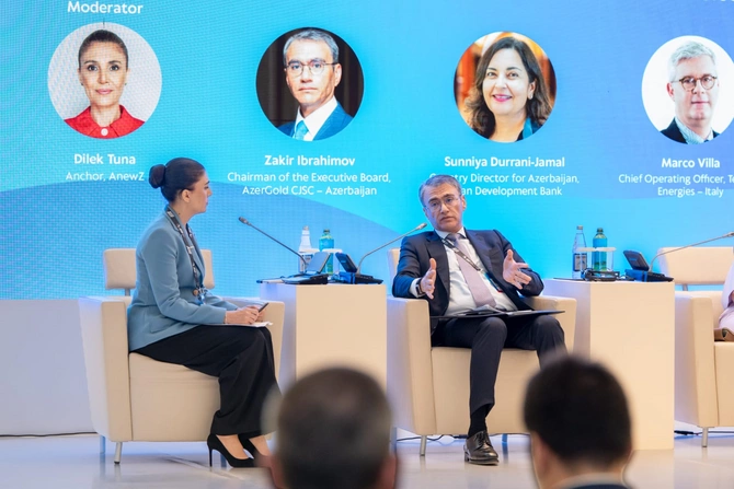 Beynəlxalq İnvestisiya Forumunda Kritik xammal və qlobal iqtisadi təhlükəsizlik mövzusunda panel sessiyası keçirildi - FOTOLAR Beynəlxalq İnvestisiya Forumunda Kritik xammal və qlobal iqtisadi təhlükəsizlik mövzusunda panel sessiyası keçirildi - FOTOLAR